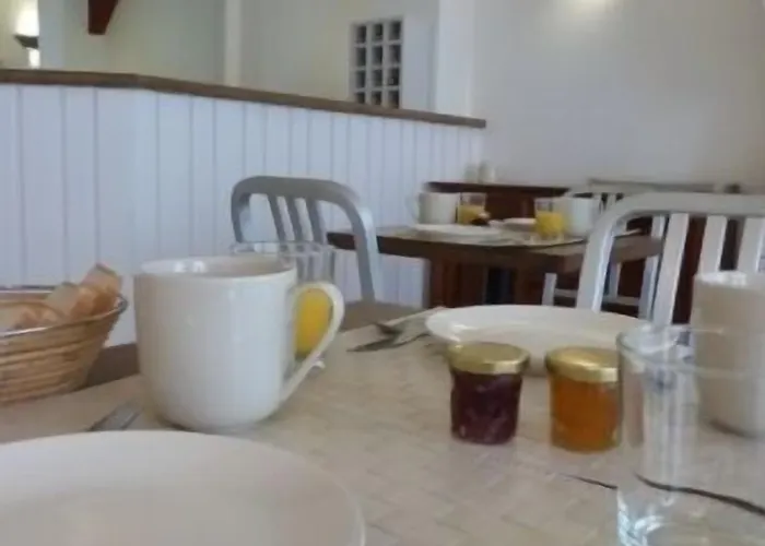 Le Petit 2* Μπιαρίτζ