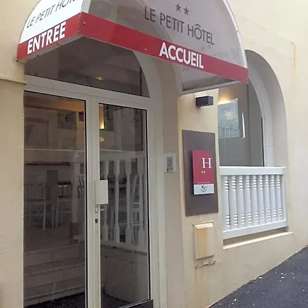 酒店 小酒店 比亚里茨